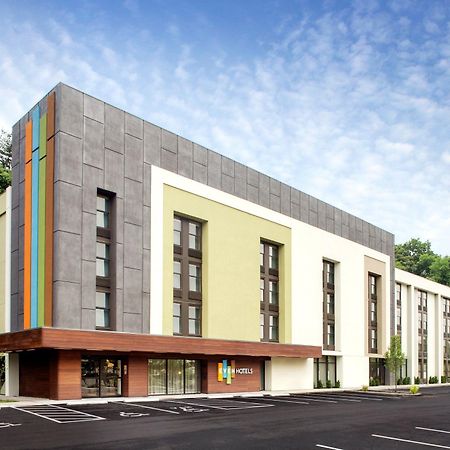 Even Hotel Norwalk By Ihg Bagian luar foto