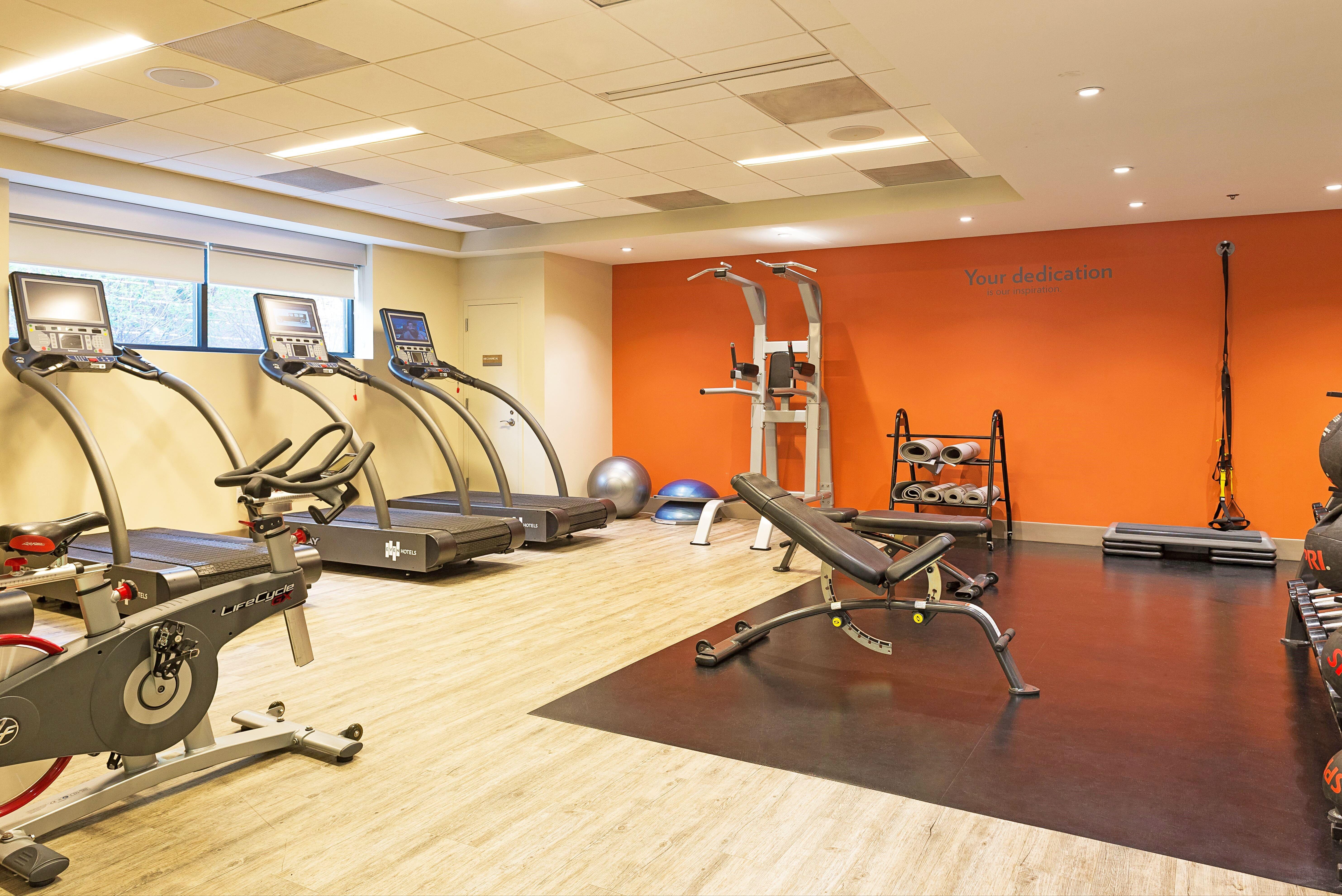 Even Hotel Norwalk By Ihg Bagian luar foto