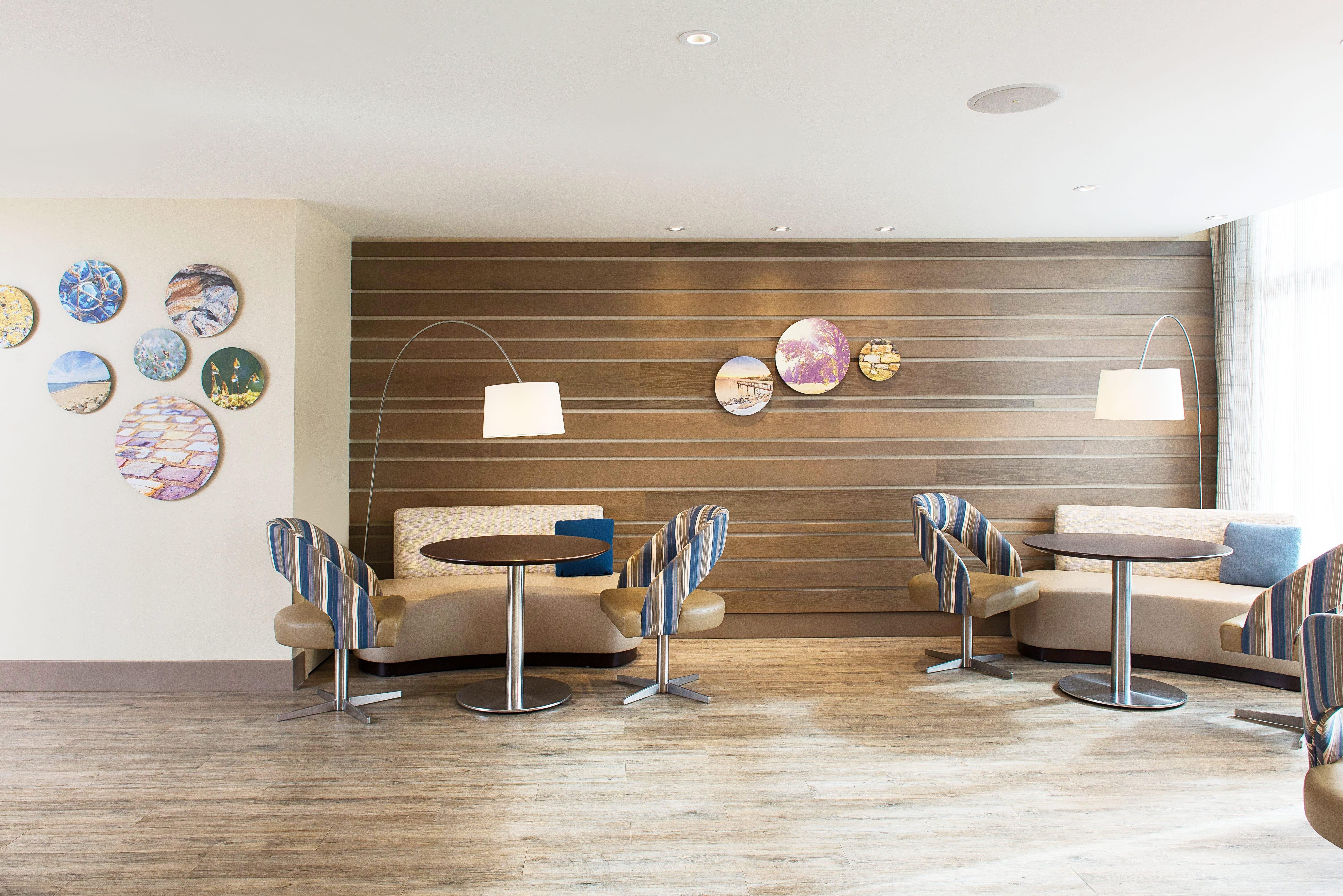 Even Hotel Norwalk By Ihg Bagian luar foto