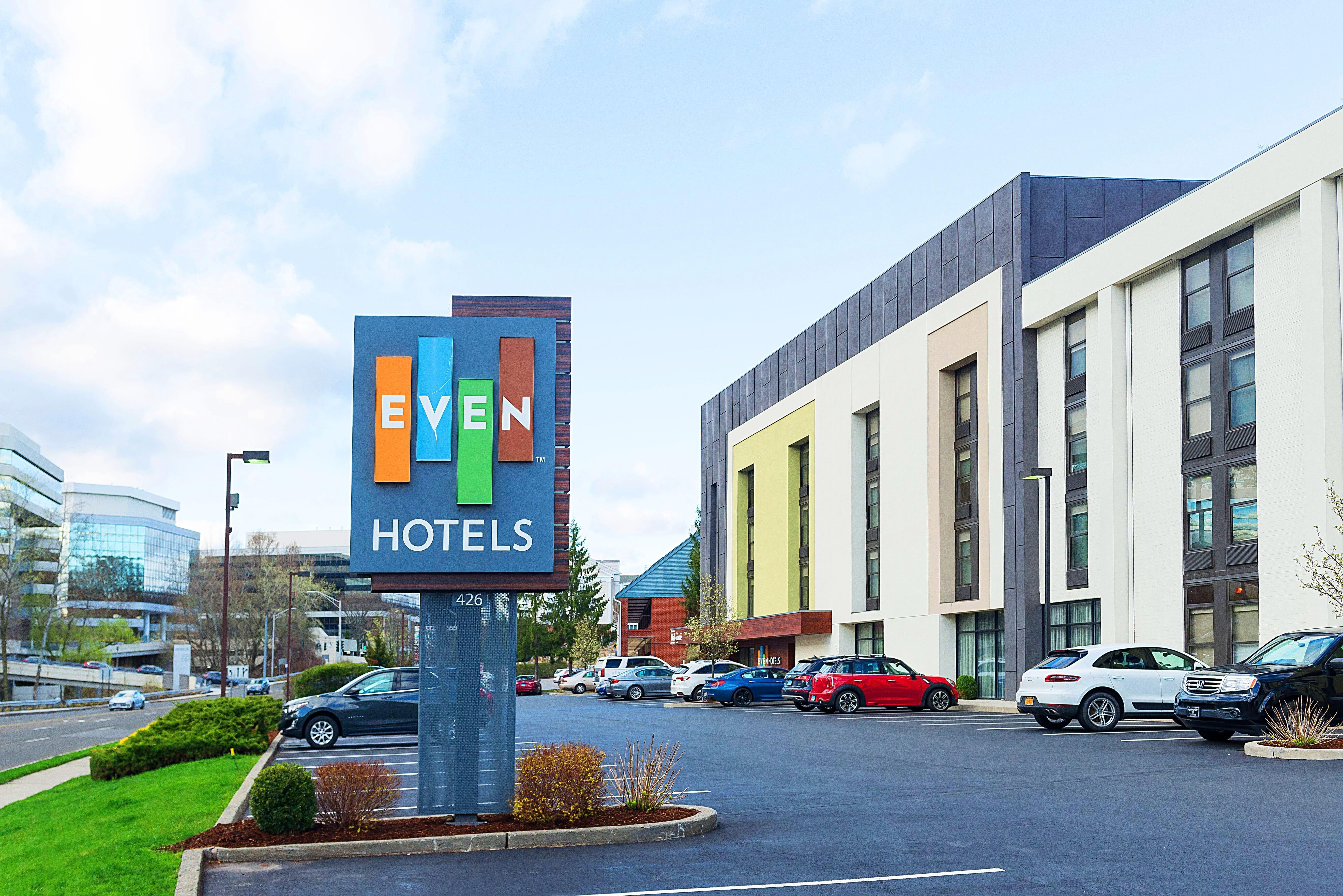 Even Hotel Norwalk By Ihg Bagian luar foto