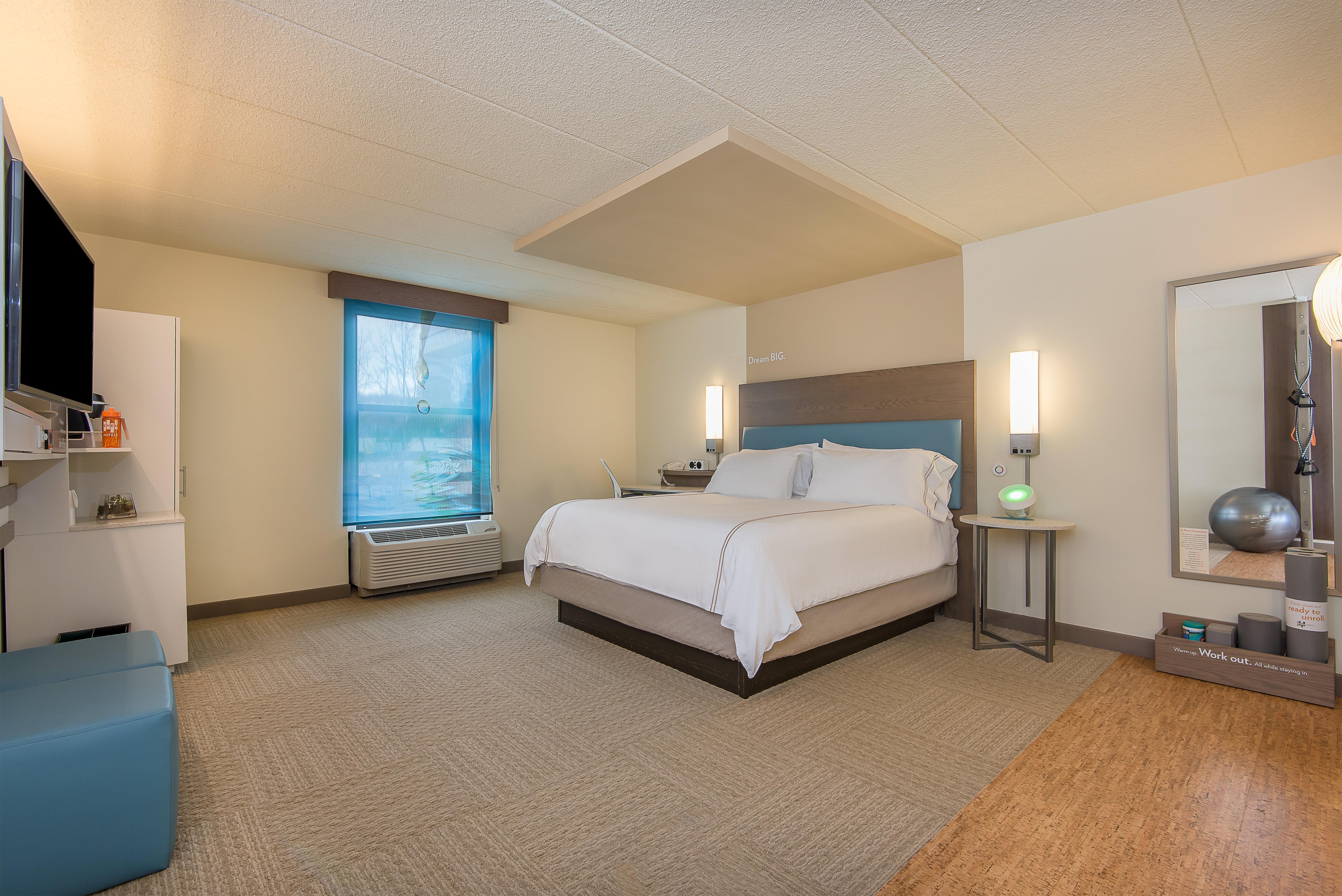 Even Hotel Norwalk By Ihg Bagian luar foto